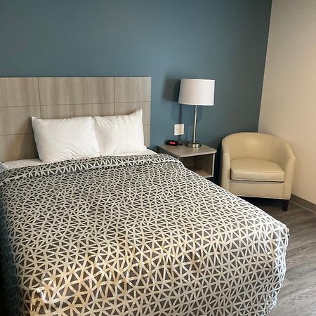 Woodspring Suites Winston-Salem Near Hanes Mall Экстерьер фото